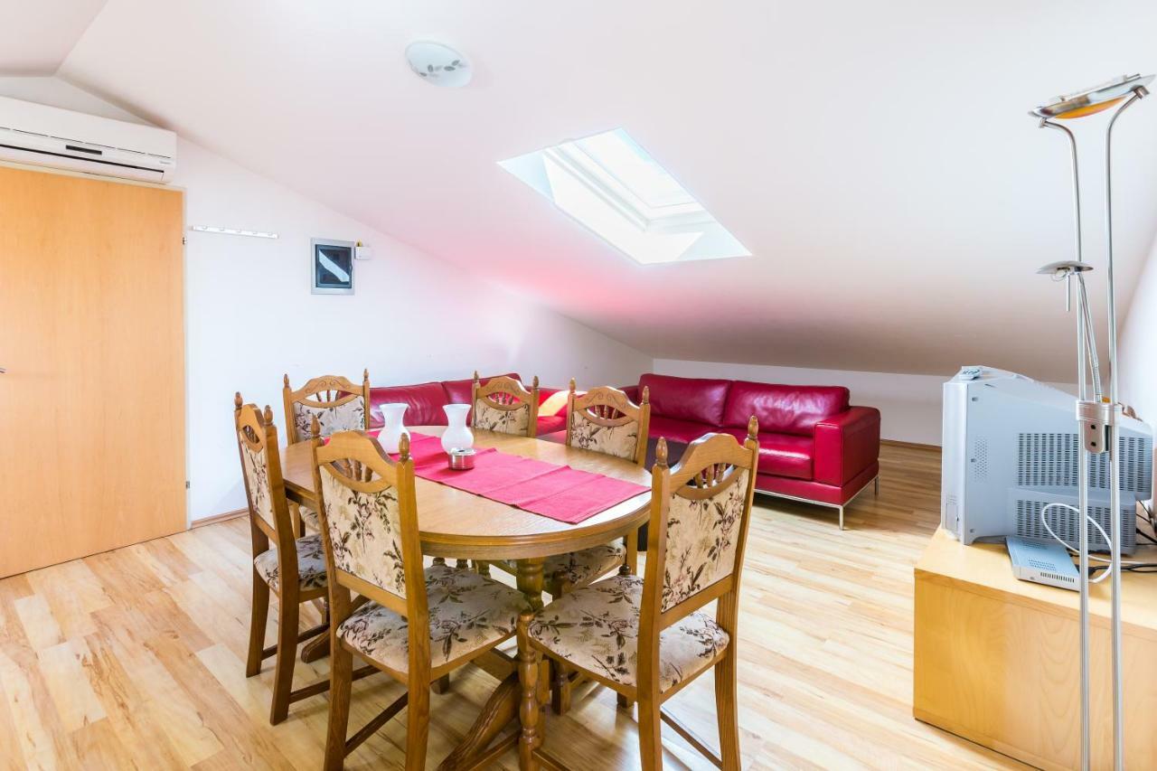 Apartmani Diana Medulin Dış mekan fotoğraf